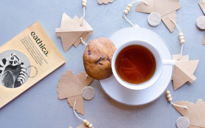 Cookies casera con pepitas de chocolate negro