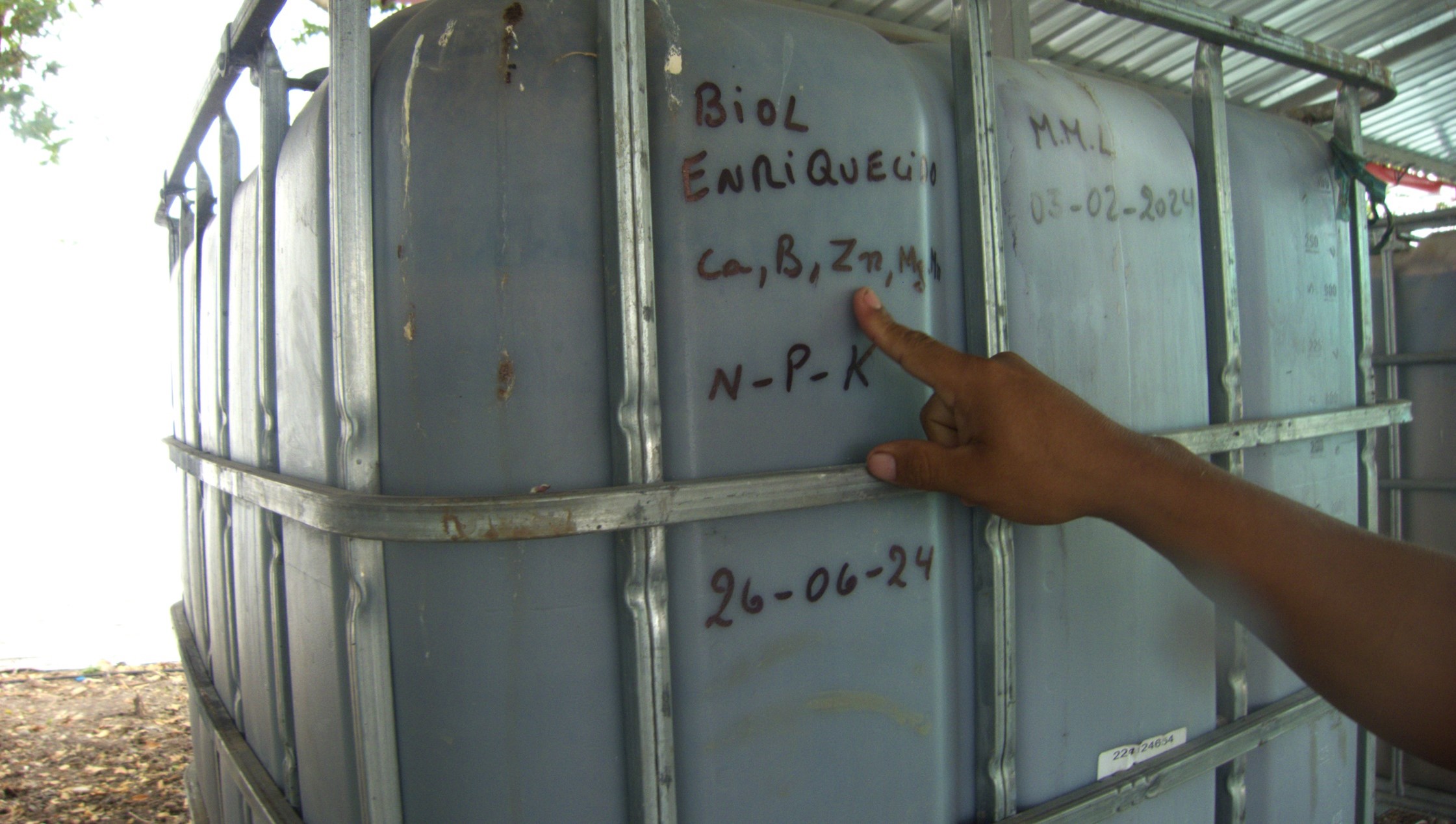 Tanque de biol enriquecido y composición de nutrientes Tanque de biol enriquecido y composición de nutrientes